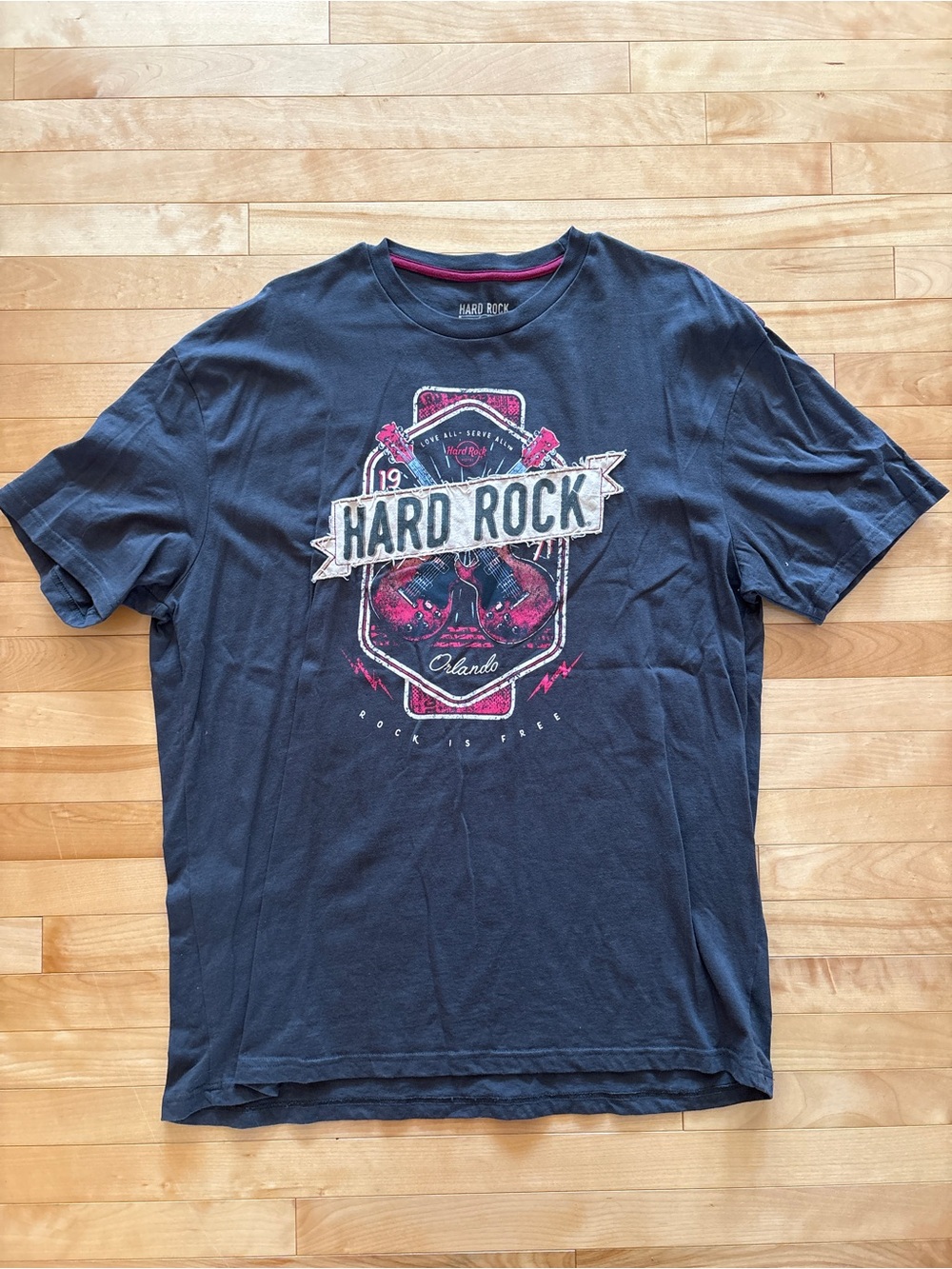 Hard Rock Hotel Orlando T-Shirt - Unisex XL - Never Worn